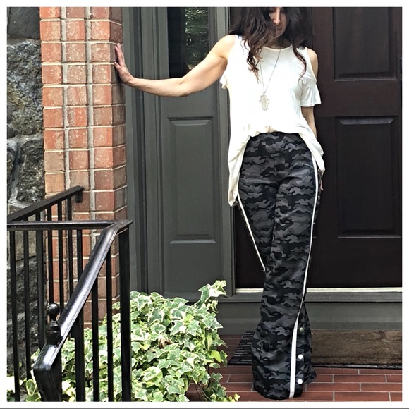 Pants - ✨LAST ONE✨Camo white striped side wide leg pants